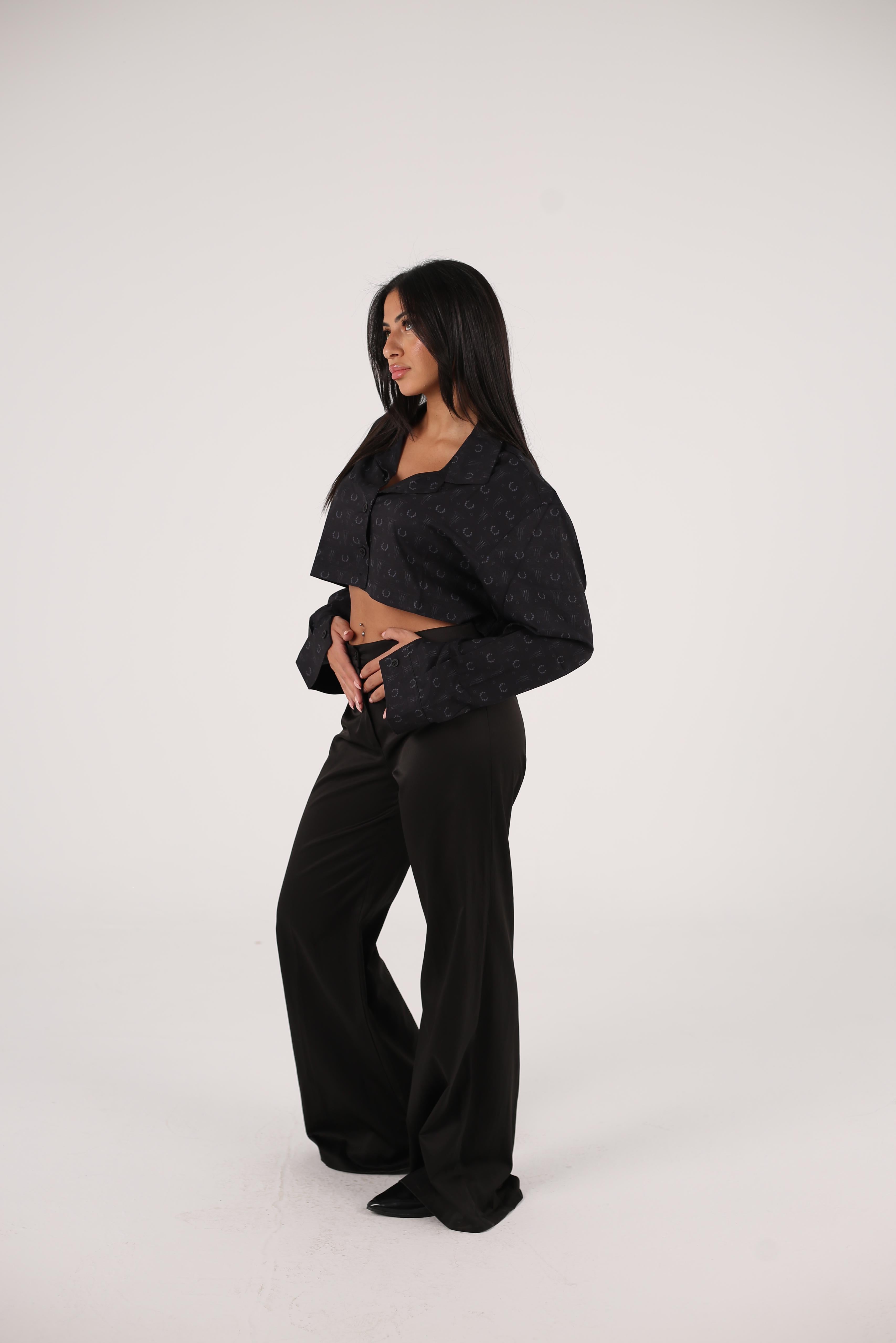 The obsidian bloom collection Soft satin T signature print shirt