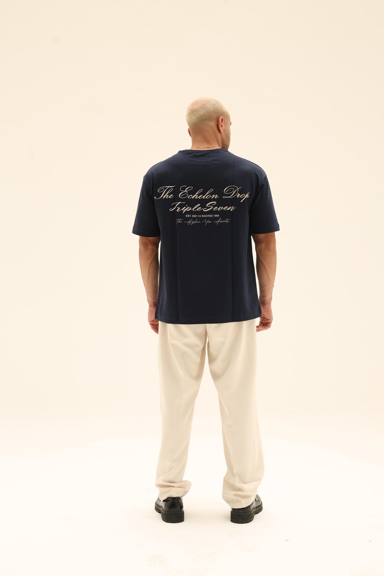T7 Core t-shirt (navy blue with beige detailing)