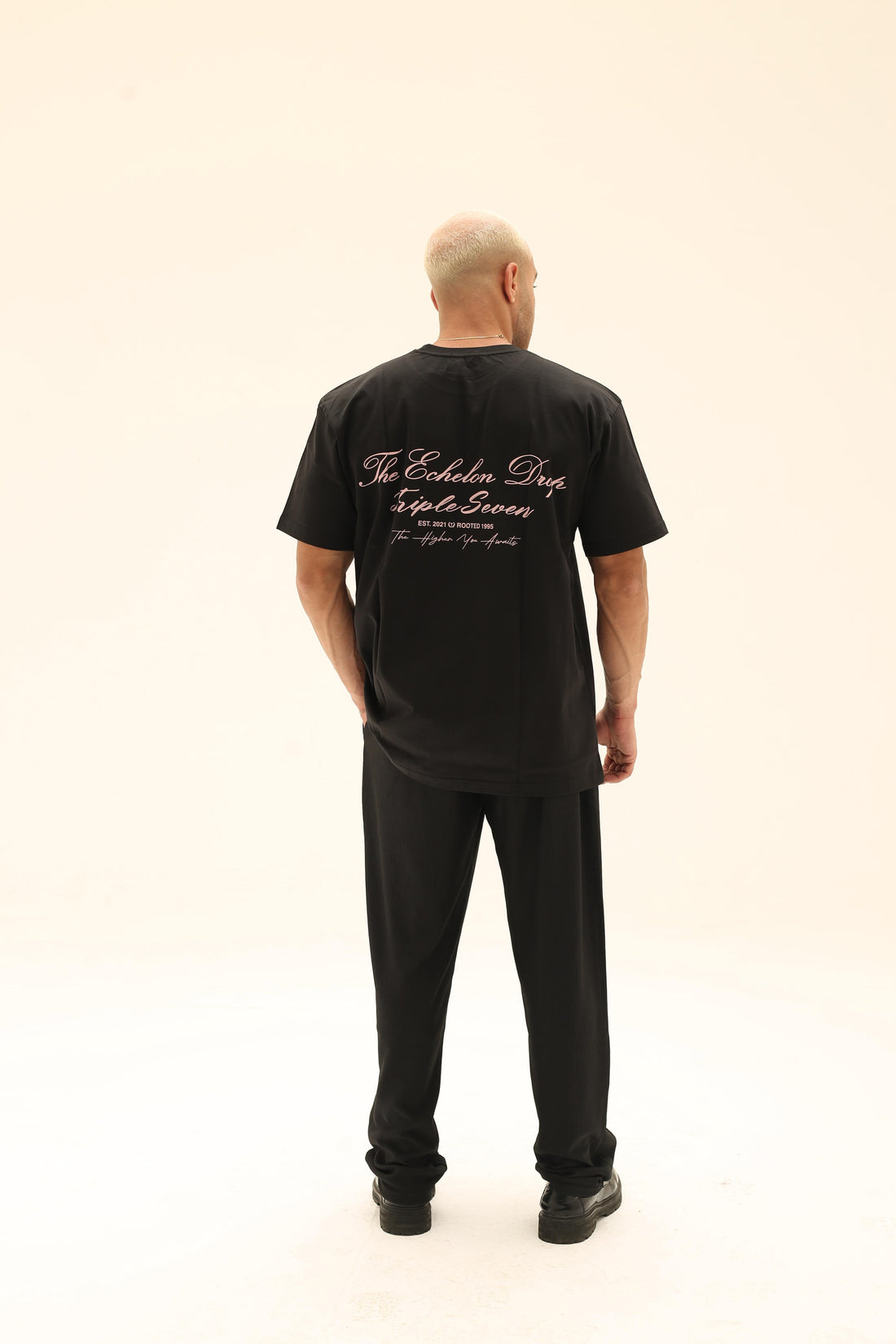 T7 Core t-shirt (black with wahsed pink signature detailing)
