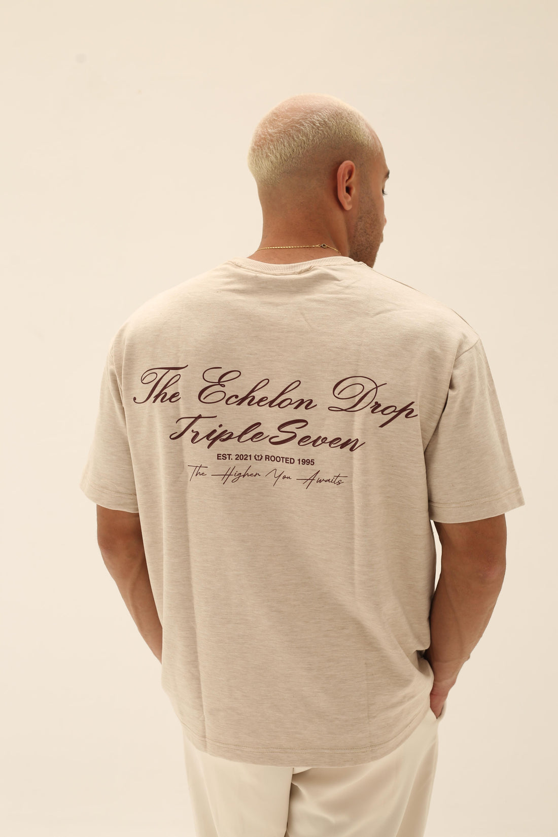 T7 Core t-shirt (sand biege with burgundy signature detailing)