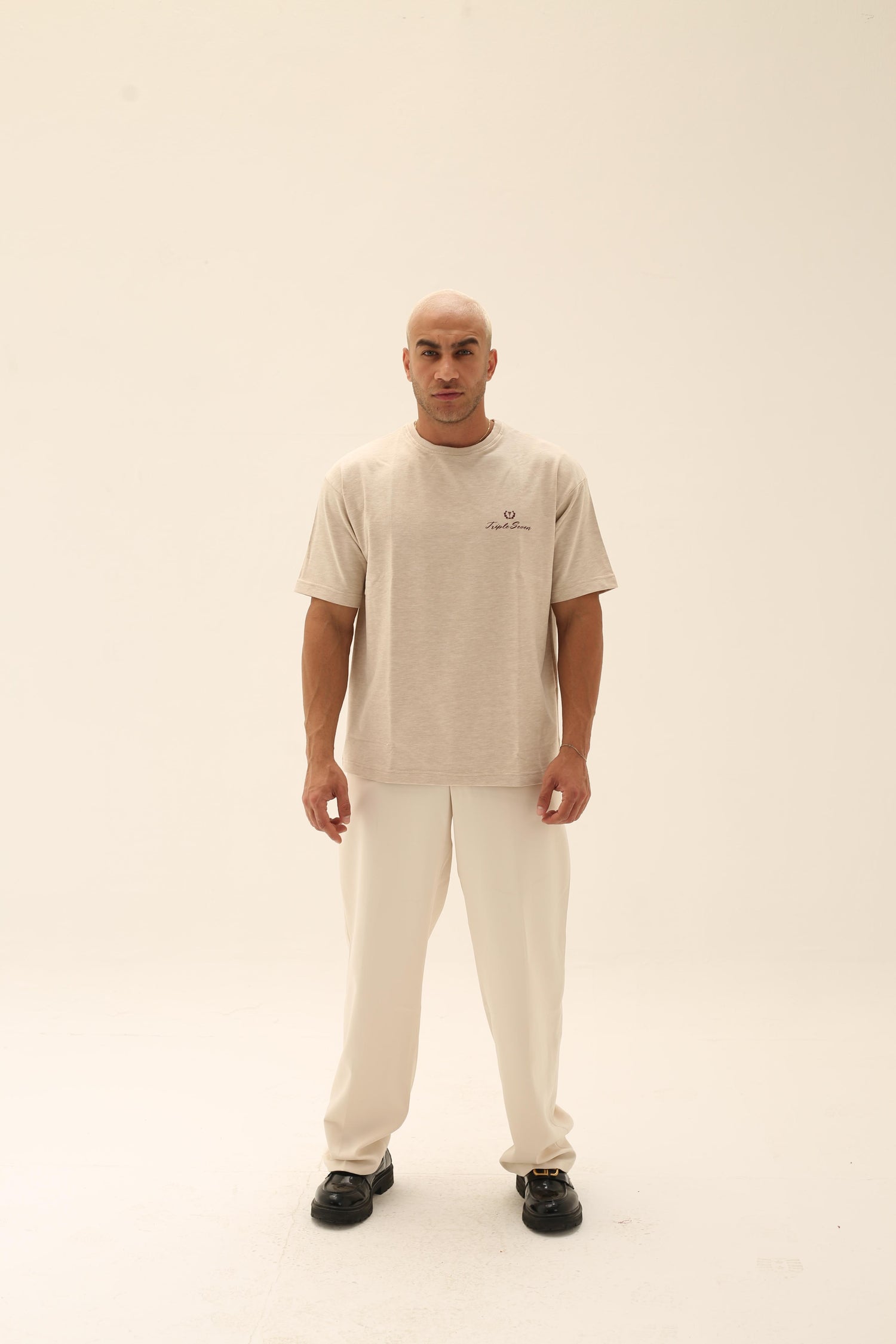 T7 Core t-shirt (sand biege with burgundy signature detailing)