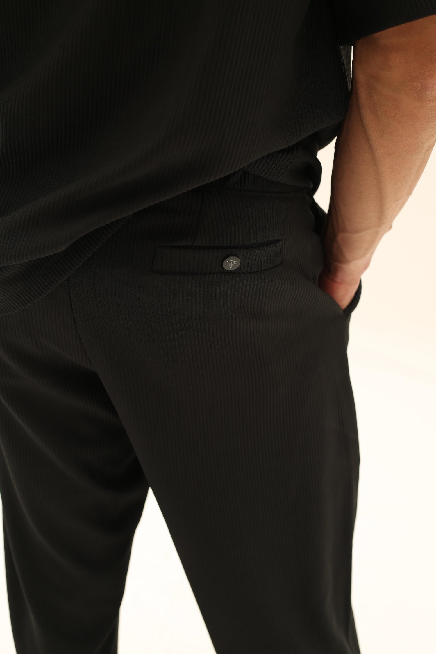 Soft striped black set