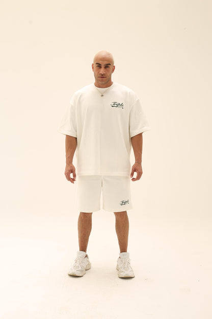 The court set - Off white