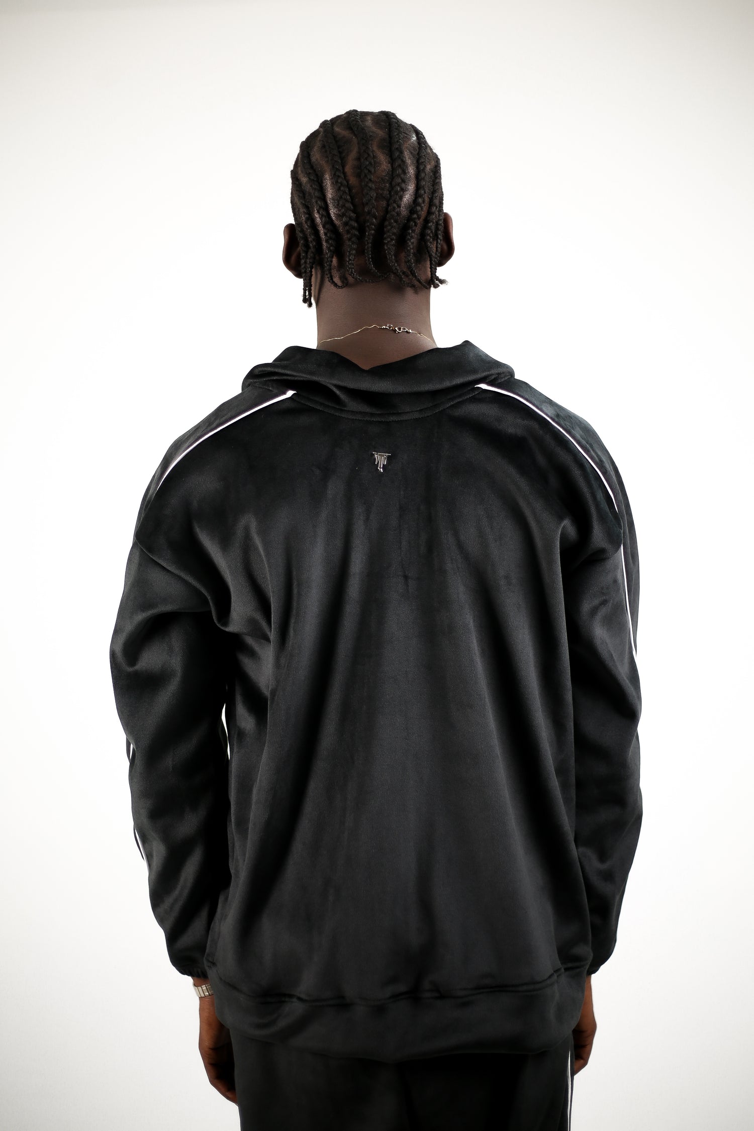 The Noir Royale (sweater/ trousers) (Black)